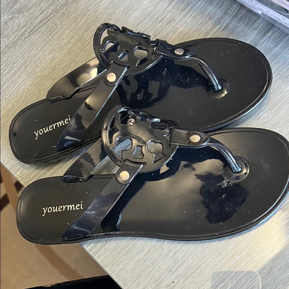 Black Women's Sandals